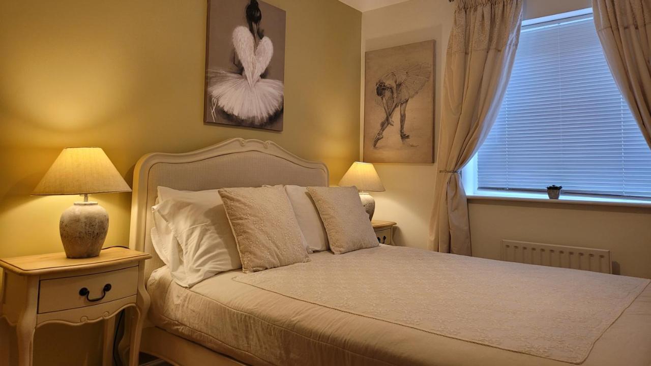 Three Bedroom Apartment By Beautiful Park London Exterior foto