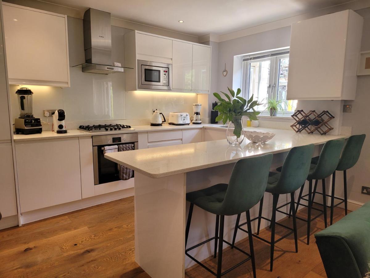 Three Bedroom Apartment By Beautiful Park London Exterior foto